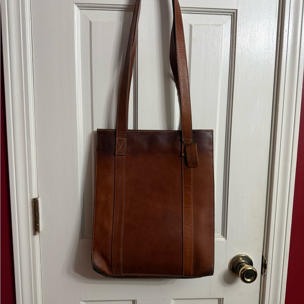 G.H.Bass & Co Brown Thick Leather Lap Top Bag